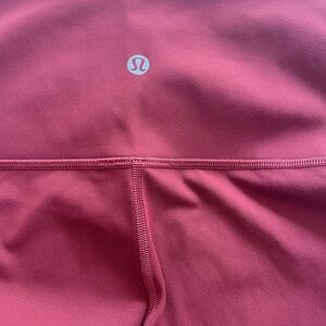 Barely worn lululemon leggings